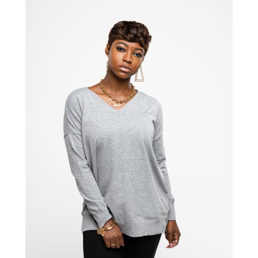 GREY LONG-SLEEVE SWEATER